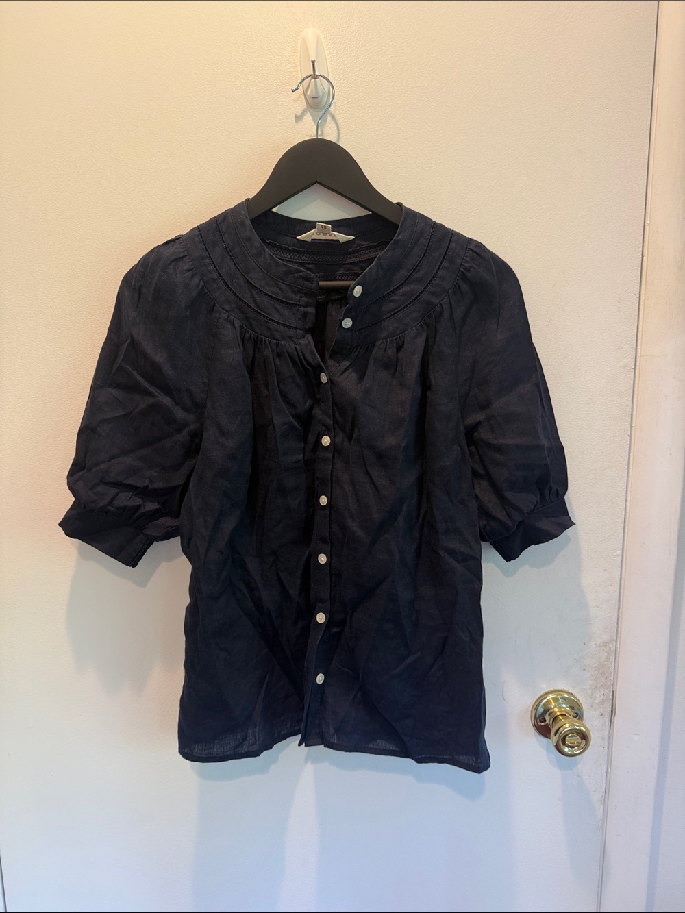 Boden Navy Button-Front Puff Sleeve Blouse
